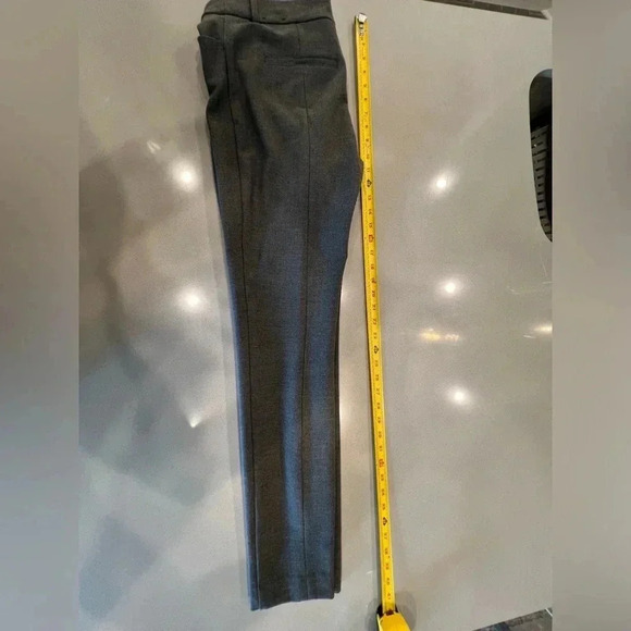 Express Black Skinny Pants Like New - Picture 5 of 10